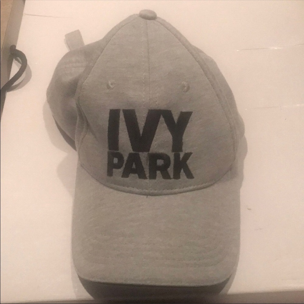 Ivy Park Baseball cap